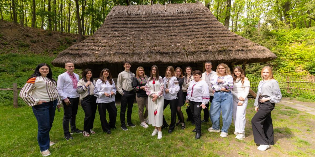 Щиро вітаємо з Днем вишиванки!